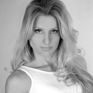 Meet your Posher, Alisa